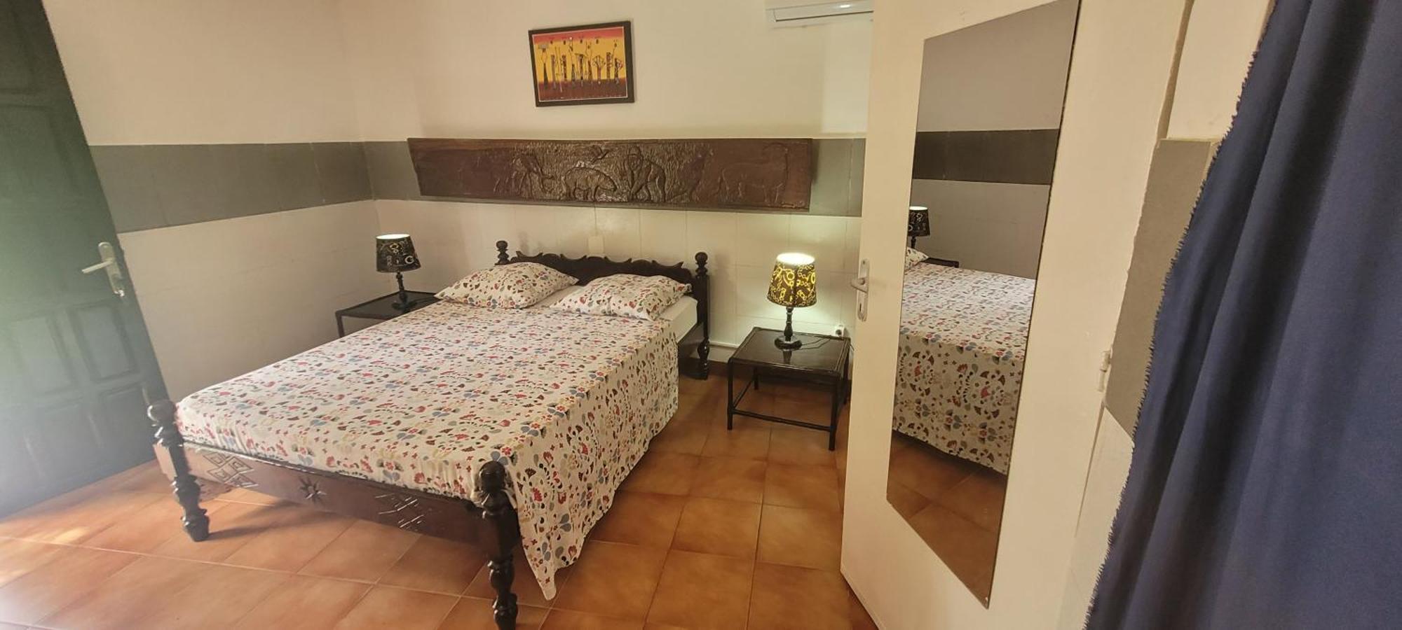 Hotel Katakalousse Yembakana الغرفة الصورة