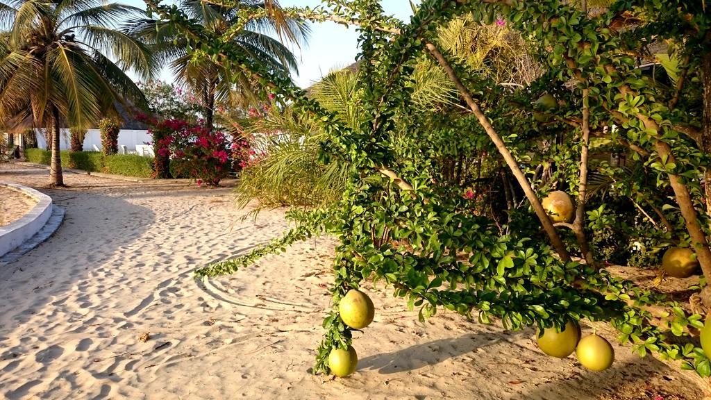 Hotel Katakalousse Yembakana المظهر الخارجي الصورة